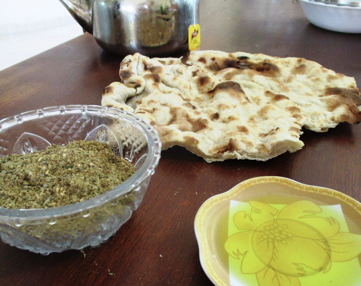 Palestinian bread, olive oil and Za'tar
